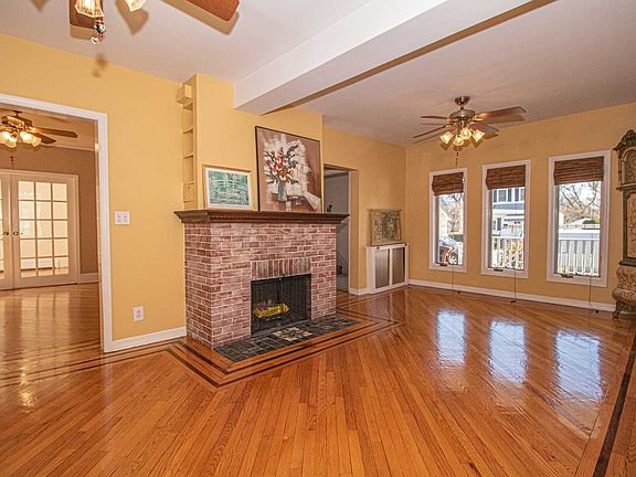4th image of 274 Vincent Ave