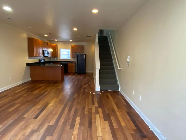 1826 N 17th St #2 — Photo 1