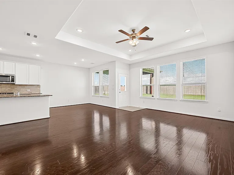 8114 Royal Palm Ct — Photo 9