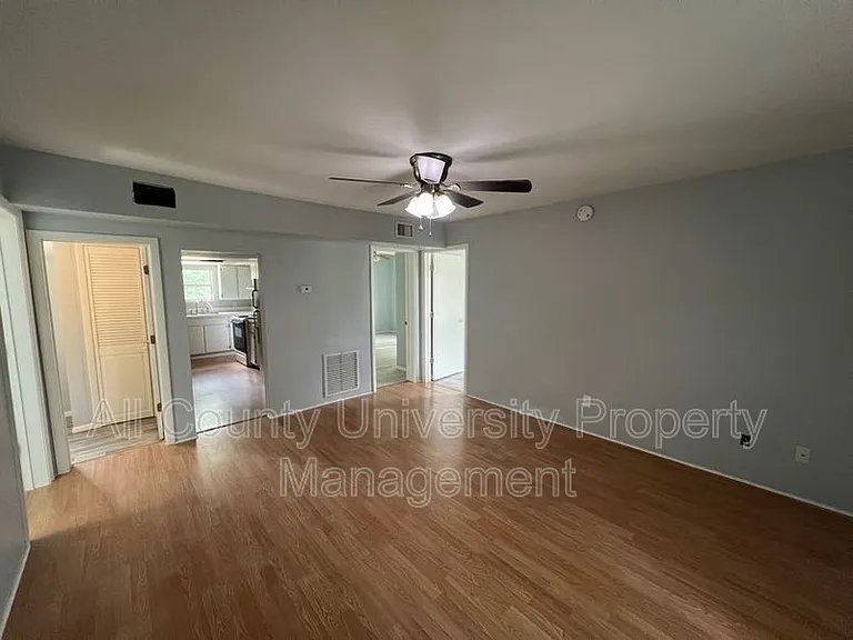 6536 SE 221st St #A — Photo 3
