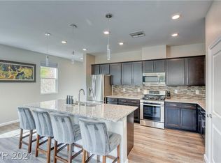 9143 Cocowoods Pl, Las Vegas, NV 89148