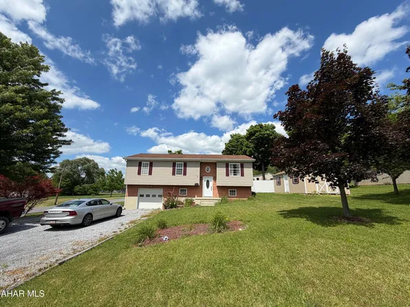 542 Oakdale Rd, Claysburg, PA 16625