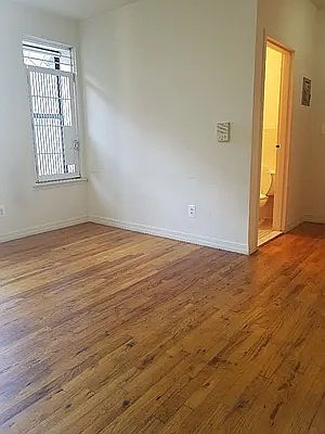 5th image of 123 E 102nd St APT 2D