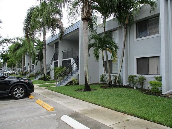 2nd image of 16571 Blatt Blvd APT 204