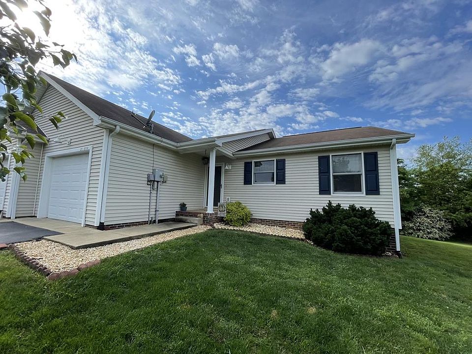 1st image of 20851 Deer Run Dr #A