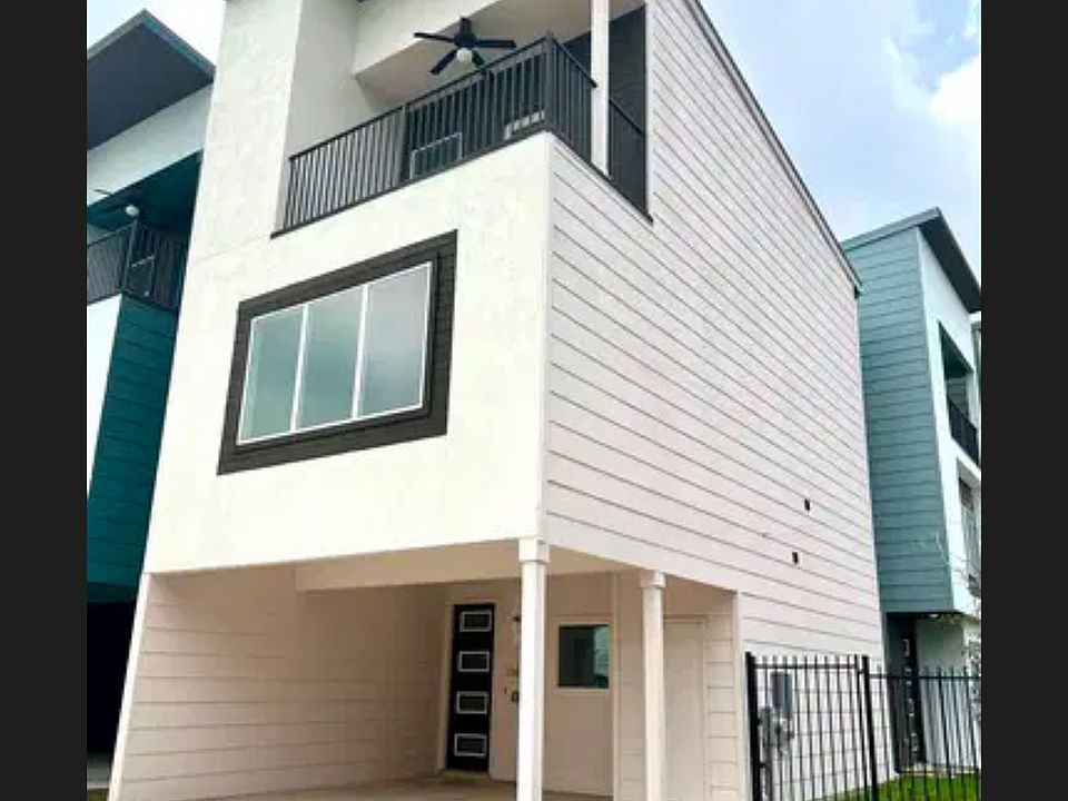 1st image of 310 W Evergreen St #114-A