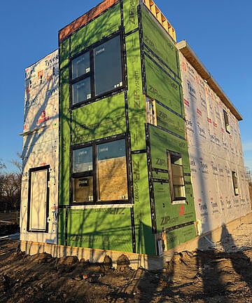 2nd image of 1334 Portland Ave