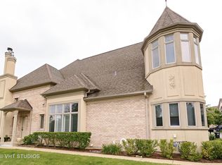 1551 S Paul Le Comte Ct, Palatine, IL 60067