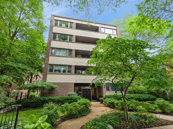 838 Michigan Ave APT 2C, Evanston, IL 60202