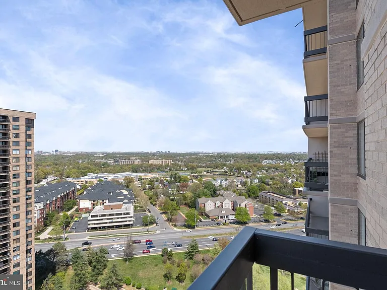 3705 S George Mason Dr #2202S — Photo 18