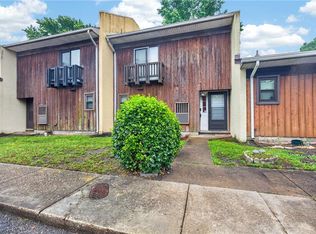 1435 Longdale Dr, Norfolk, VA 23513