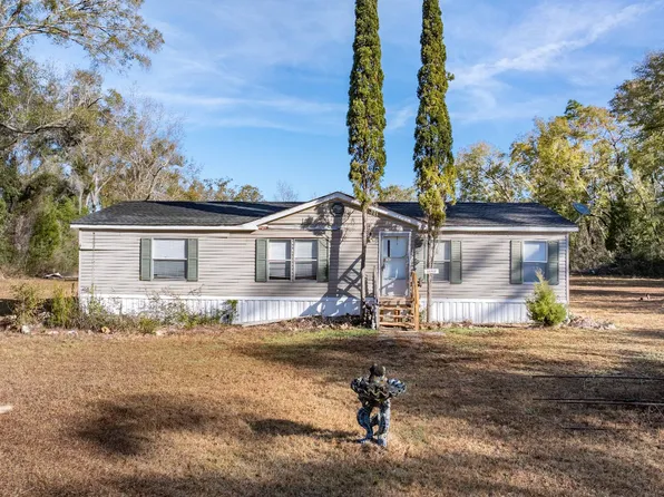 13707 218th Pl, O'Brien, FL 32071