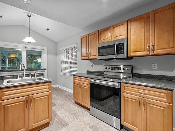 5th image of 6312 Stearman Ct