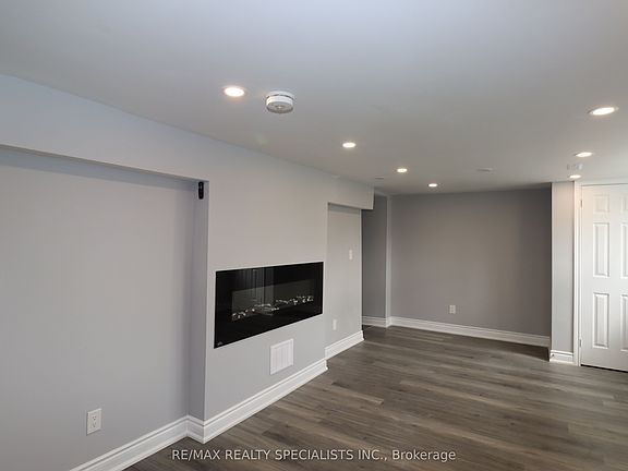 5th image of 81 Gretna Dr