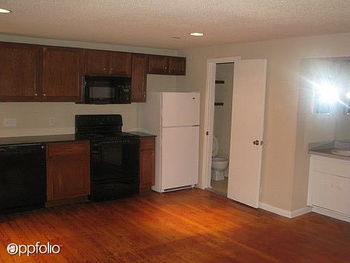 1st image of 2839 Shoal Crest Ave
