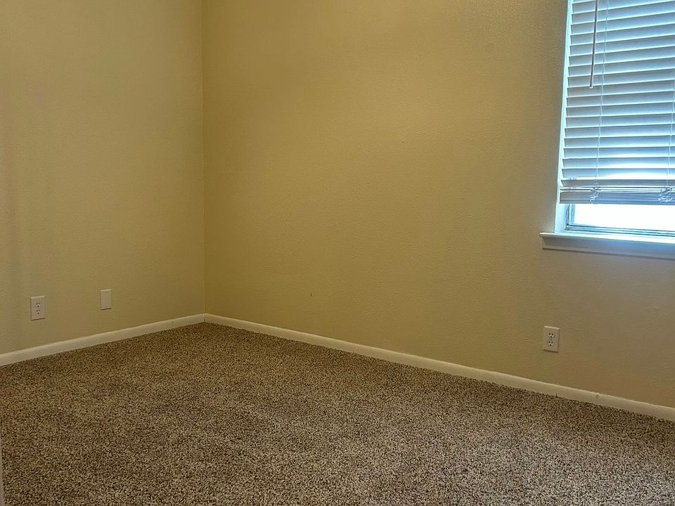 2nd image of 1506 N 3rd St #1508