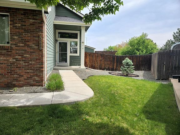 Front yard/main entrance