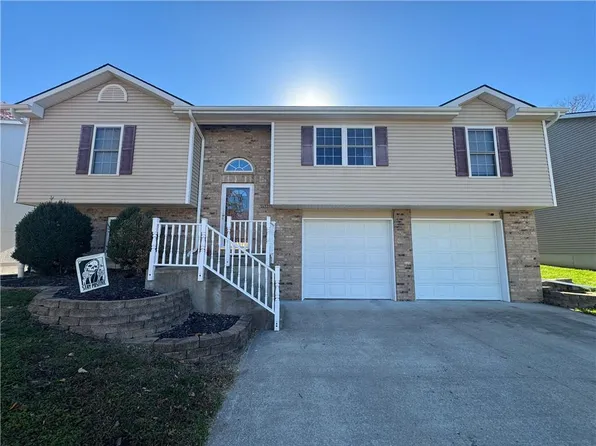 1412 Hamilton St, Warrensburg, MO 64093