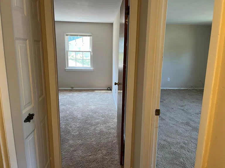741 Jackson St — Photo 15