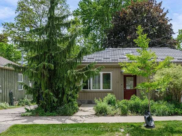 138 Arthur St N, Guelph, ON N1E 4V2
