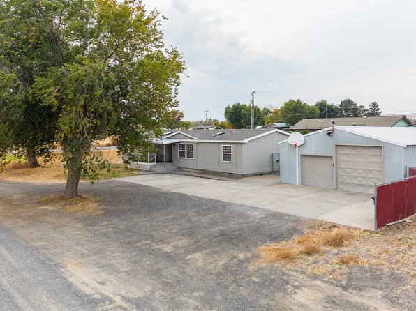 739 S 2nd Place, Soap Lake, WA 98851
