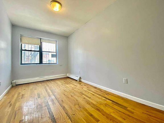 2nd image of 254 Saratoga Ave #1