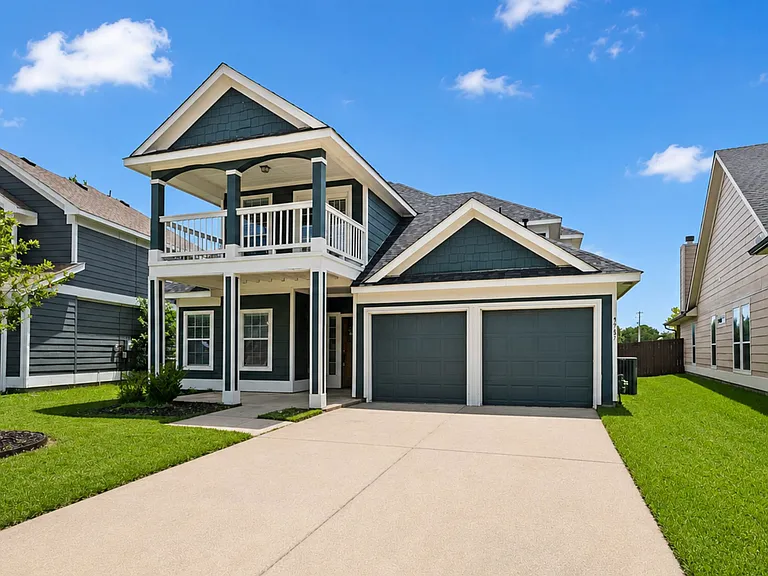 9787 Old Field Dr — Photo 44