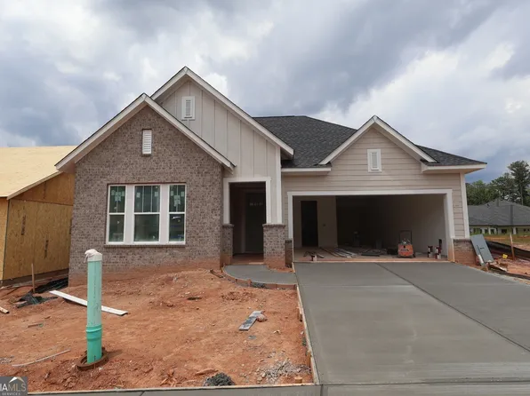 275 Strawberry Ln, Woodstock, GA 30189