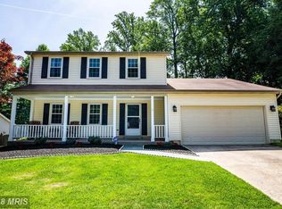 9709 Ironmaster Dr, Burke, VA 22015