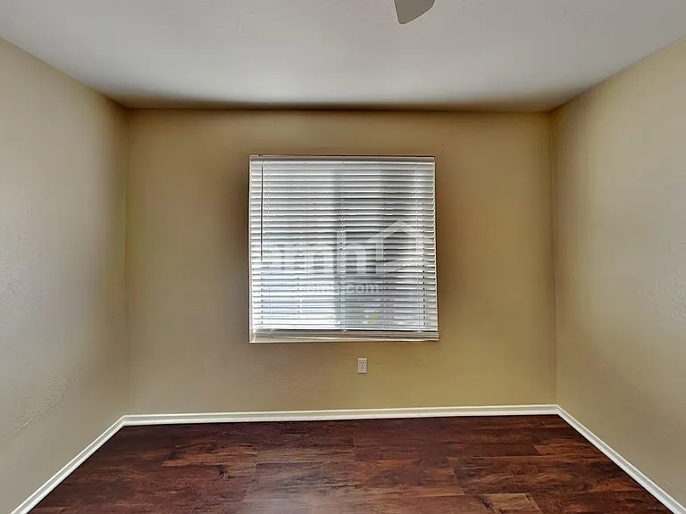 1410 E Mineral Rd — Photo 23