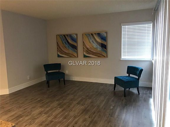 4th image of 8264 Hilton Head Ct #0