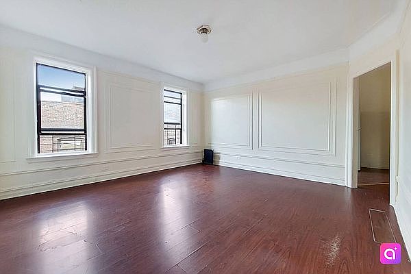 1st image of 2710 Morris Ave APT 6B