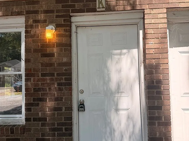 200 Memorial Park Dr — Photo 14
