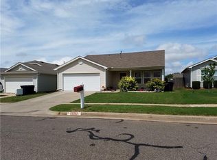9217 Snowberry Dr, Oklahoma City, OK 73165