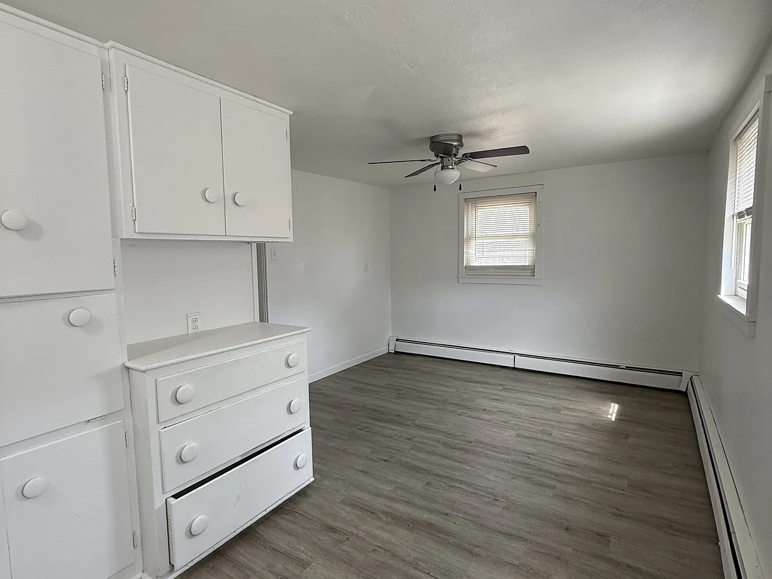 521 Savoy Avenue - 1 — Photo 2