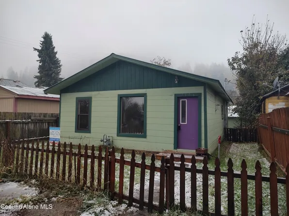 7156 Cedar St, Bonners Ferry, ID 83805
