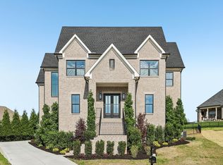 104 Wherry Ct, Hendersonville, TN 37075