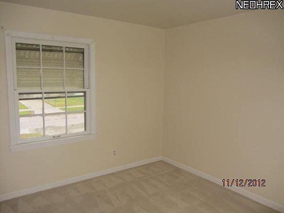 5th image of 15803 Cloverside Ave