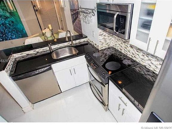 4th image of 770 Claughton Island Dr #Penthouse 2