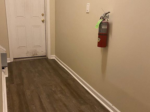 5th image of 501 S 42nd St