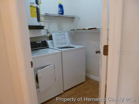 2 bed, 2.0 bath, 1363 sqft, $2,000 — Photo 4
