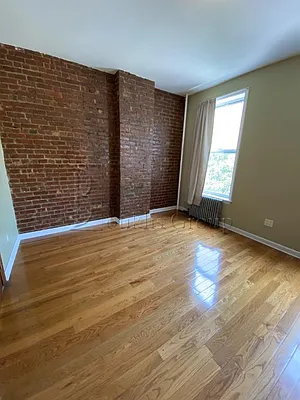 Rented by Bouklis Group | media 14