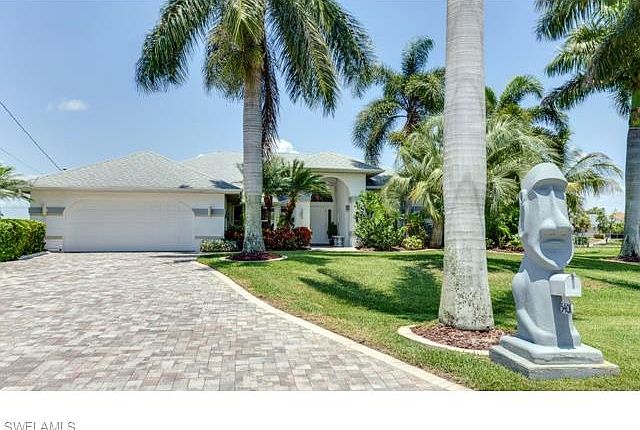 1st image of 5401 SW 17th Ave