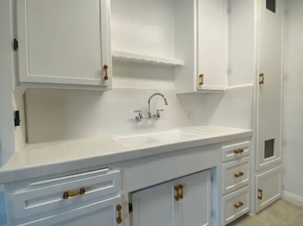 422 S Maple Dr #5, Beverly Hills, CA 90212