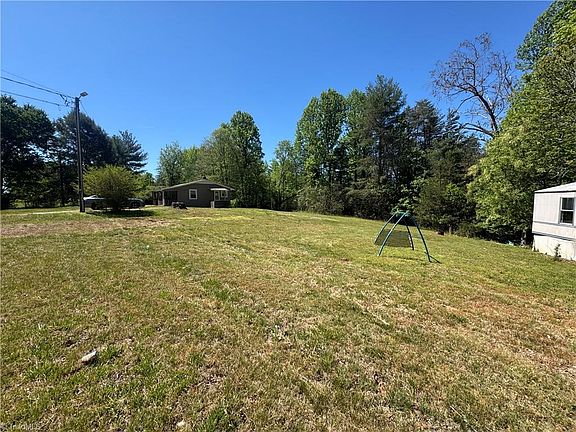 4th image of 1460 Byrd Ridge Rd