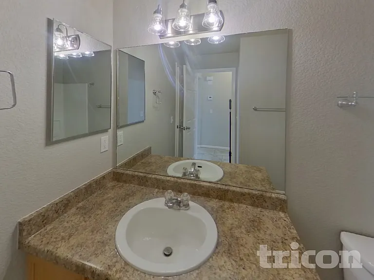 8405 Sunbow Ct — Photo 13