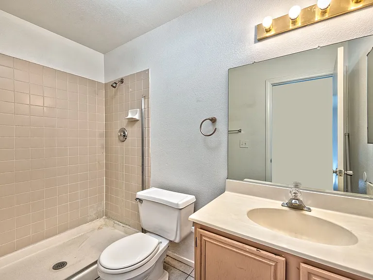 277 N Lamb Blvd #C — Photo 11