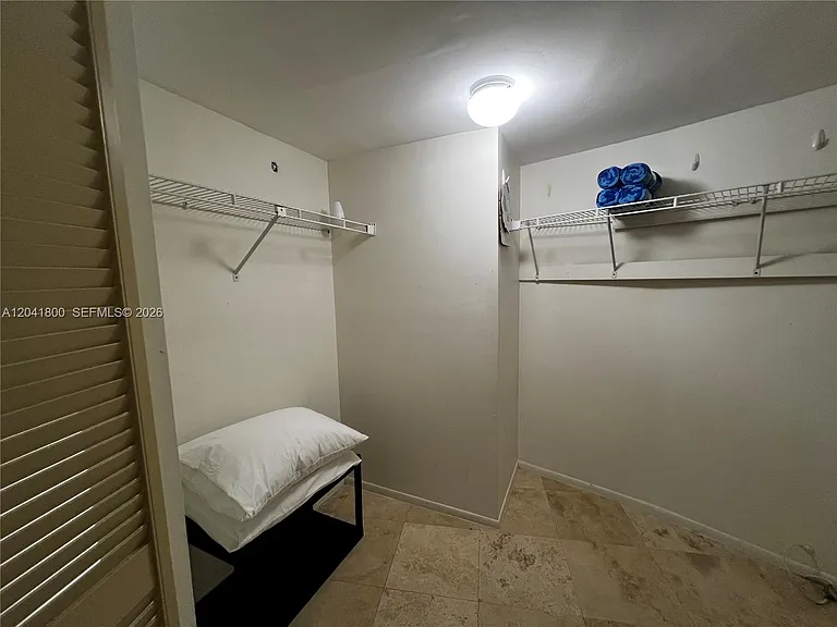5445 Collins Ave #L3 — Photo 21