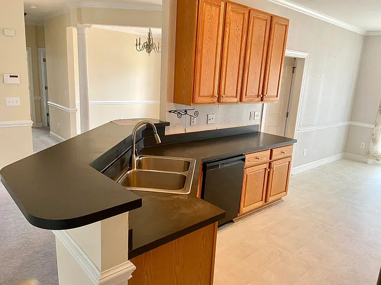 3719 Langston Blvd — Photo 5