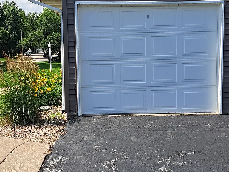4643 Crow Creek Ct — Photo 28